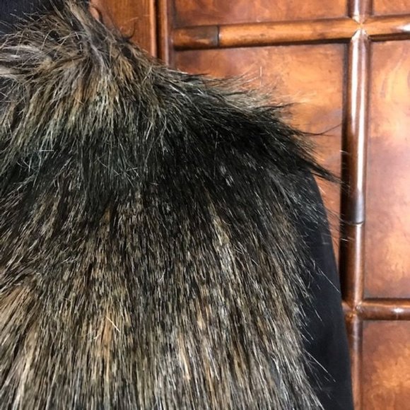 NWOT Jones New York Faux Mongolian Fur Cotton Blend Ribbed Knit Back Vest - Picture 7 of 11